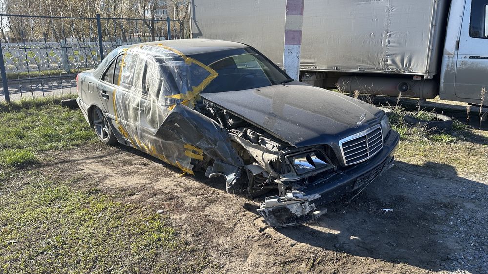 Мерседес w202  цилеком