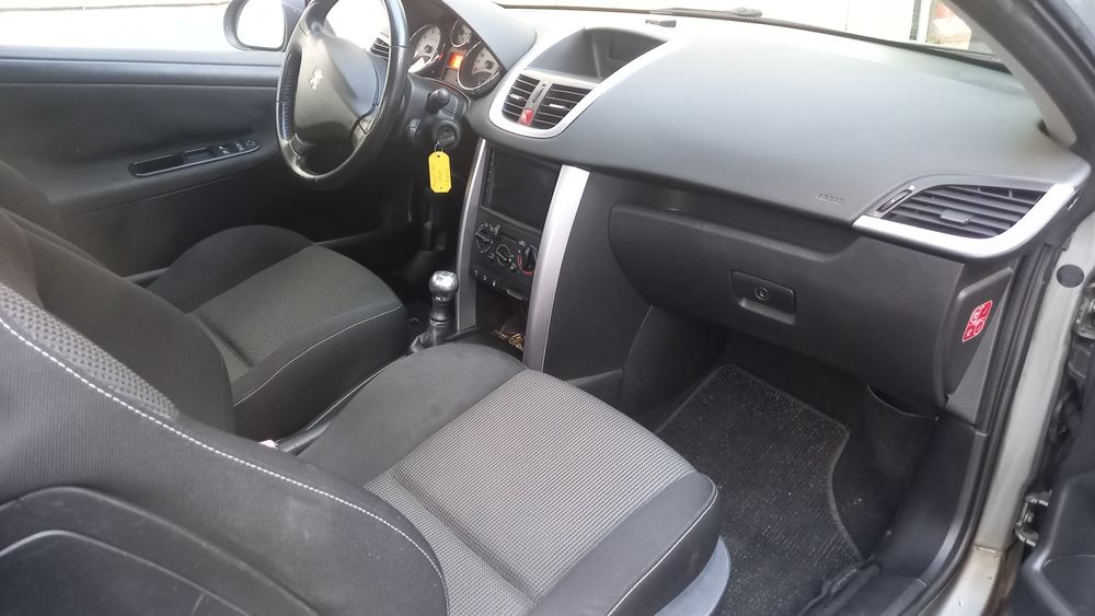 Peugeot 207 cabrio 2009