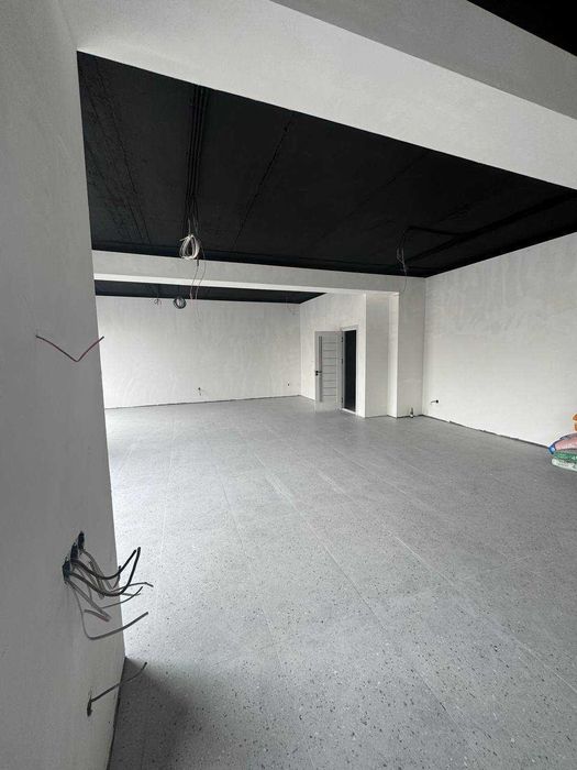 Noturar Bino Sotiladi!  Mirzo Ulugbek tumani (Amir Temur mahallasi)