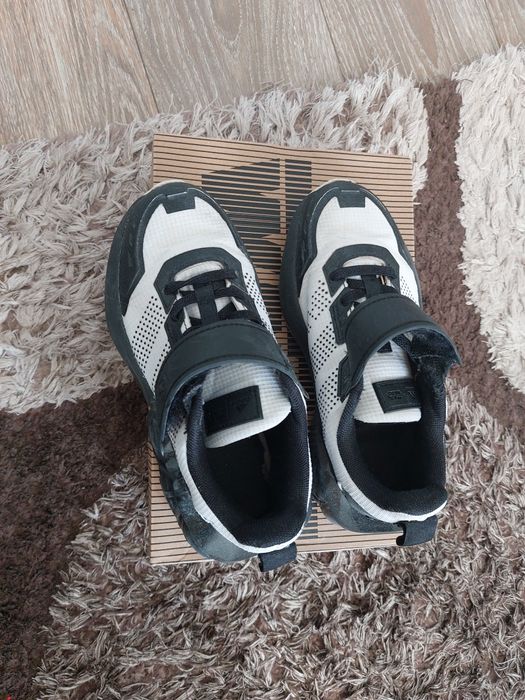 Детски маратонки adidas star wars