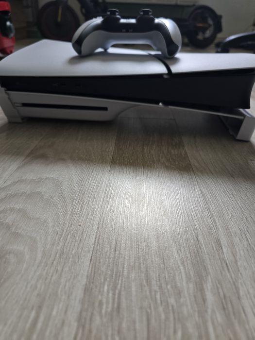 Consola PlayStation 5 PS5 Slim Edition 825GB

D-Chasis Cu Disc

D-Chasis Cu Disc