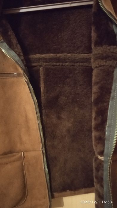 Продам дублёнку натуральная б/у.