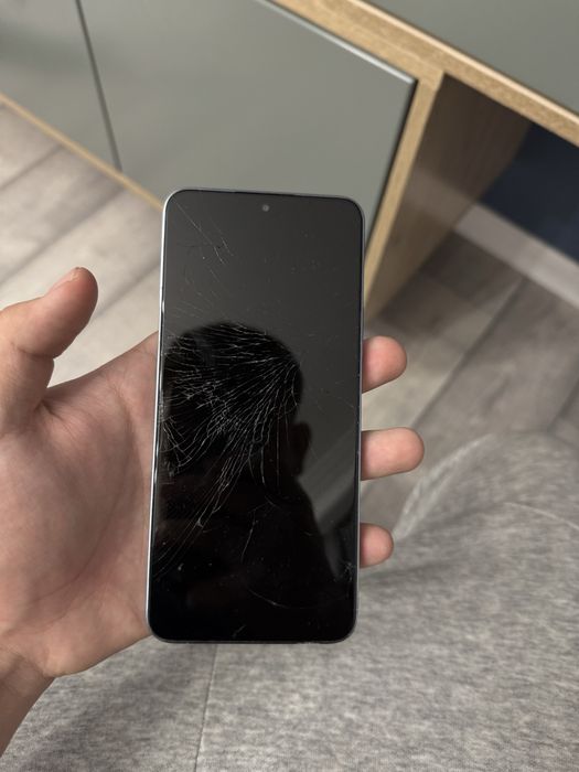 Honor телефон.