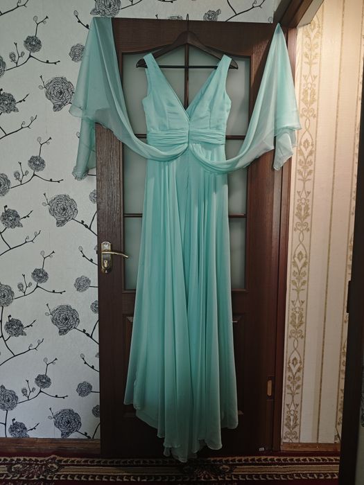 Продам вечернее платье