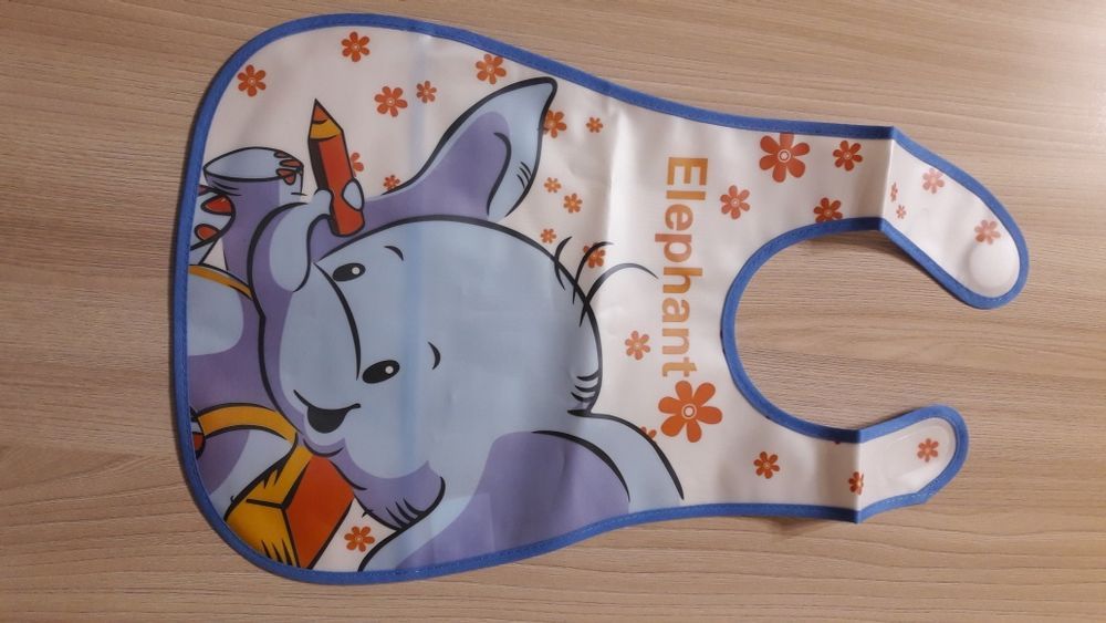 Слюнявчики для детей