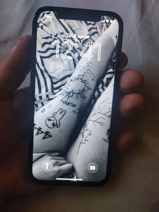 iPhone 12 64g продаю или обменяю