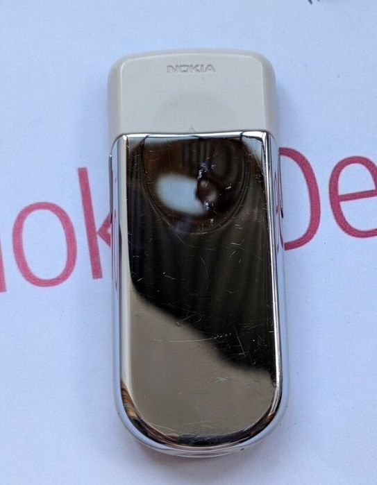 Nokia 8800 sirocco Gold