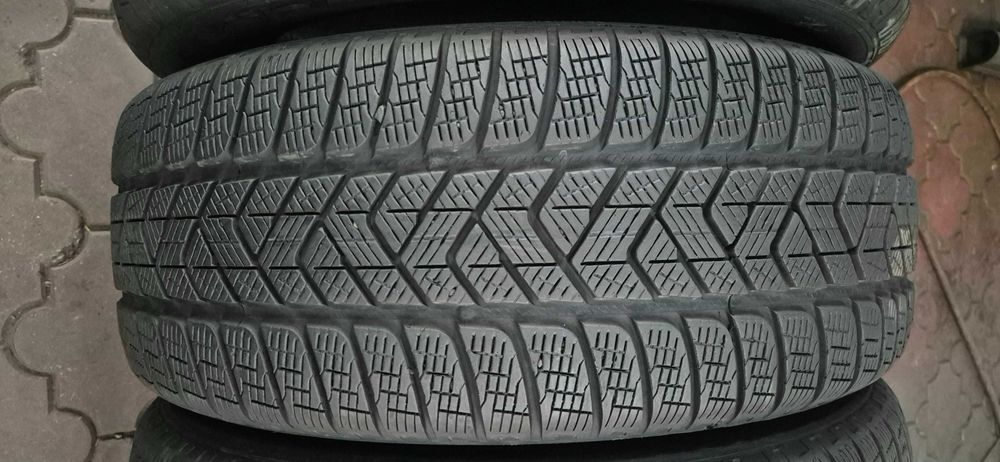 anvelope Pirelli,Continental,Hankook 235/55/18 m&s iarna