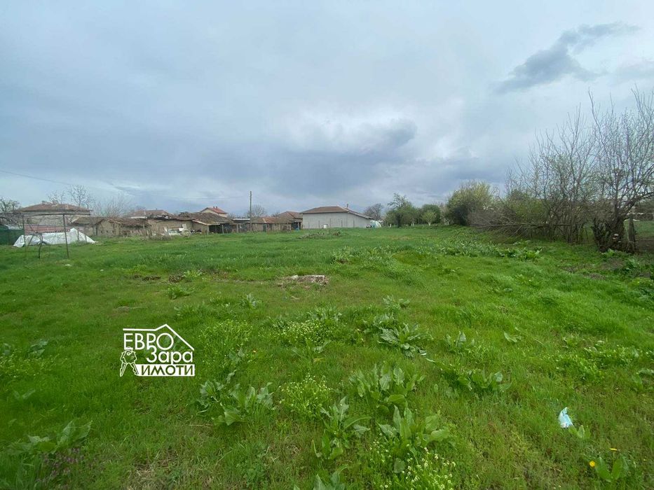 Продава се Парцел в с. Петрово, Област Стара Загора - 70 кв.м за 415 €/кв.м - Снимка #3