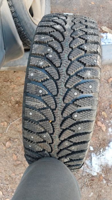 Продам зимнюю резину