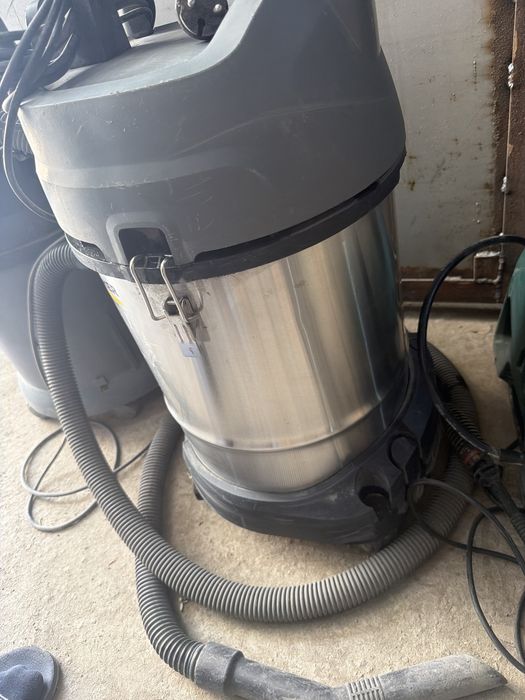 Продам пылесос Karcher  NT 30/1