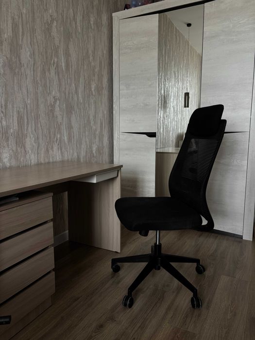 Компьютерное кресло