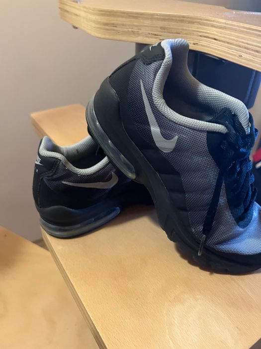 Маратонки Nike 37,5 номер