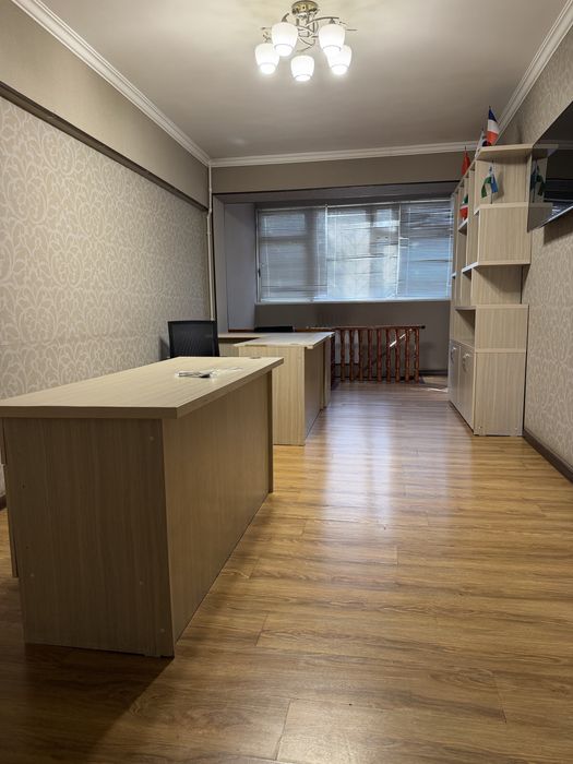 Срочно продам свой офис 4/1/4 на Ц4, улица А.Кадыри, ор кафе Централ