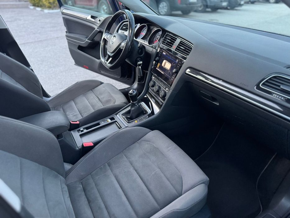 Volkswagen Golf 2.0Tdi / piele, fuul led/ An 2020