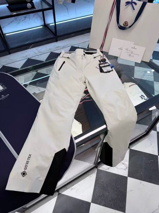 Горнолыжные штаны Monclear