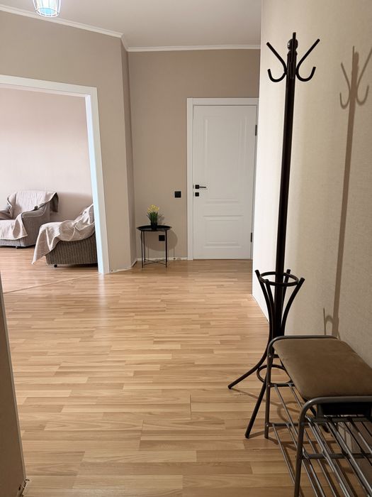 Сдам 2 ком квартиру. Документы Ип