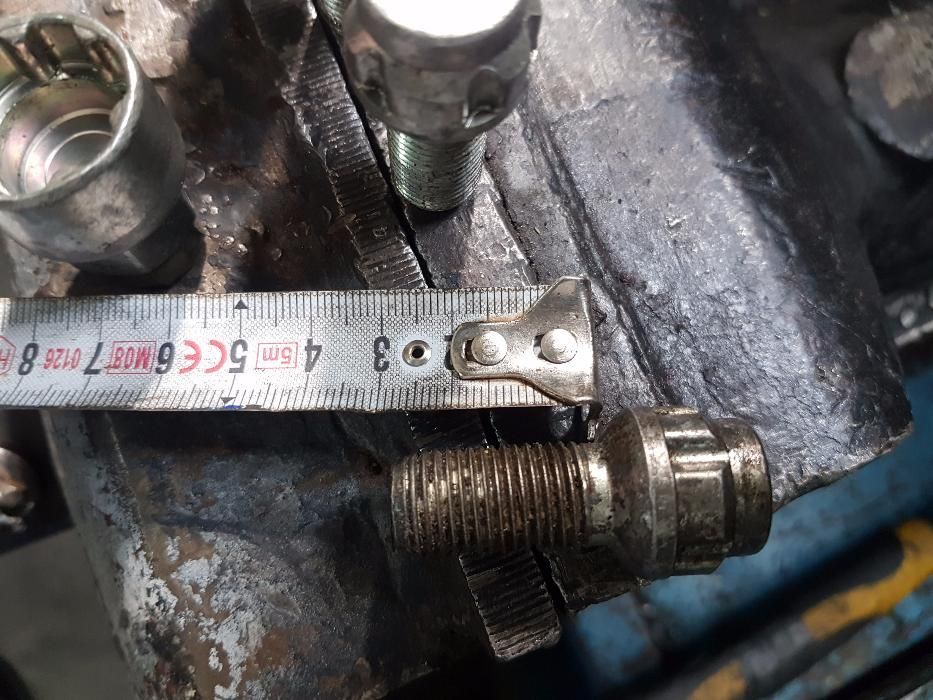 Комплект Секретни Болтове + Камък 30мм Audi VW Mercedes Ауди Мерцедес