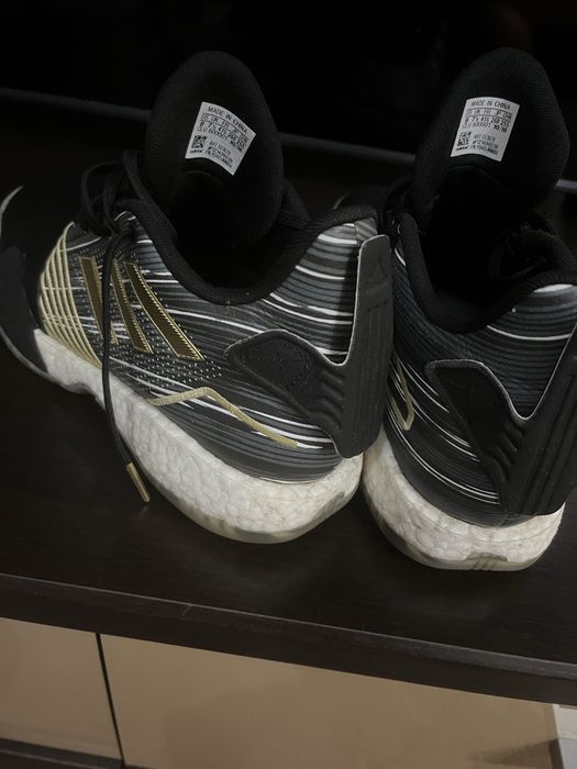 Adidas pentru barbat marime 41  1/3