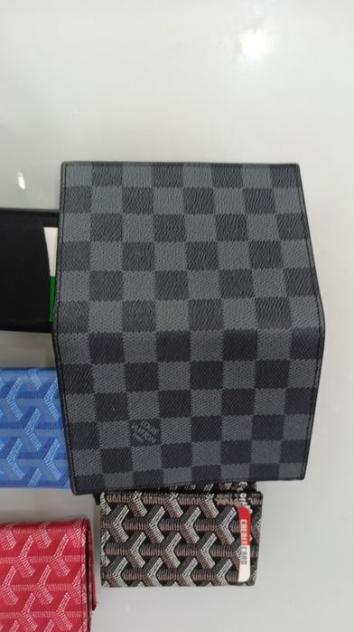 Нов мъжки портфейл портмоне boss, Louis Vuitton armani