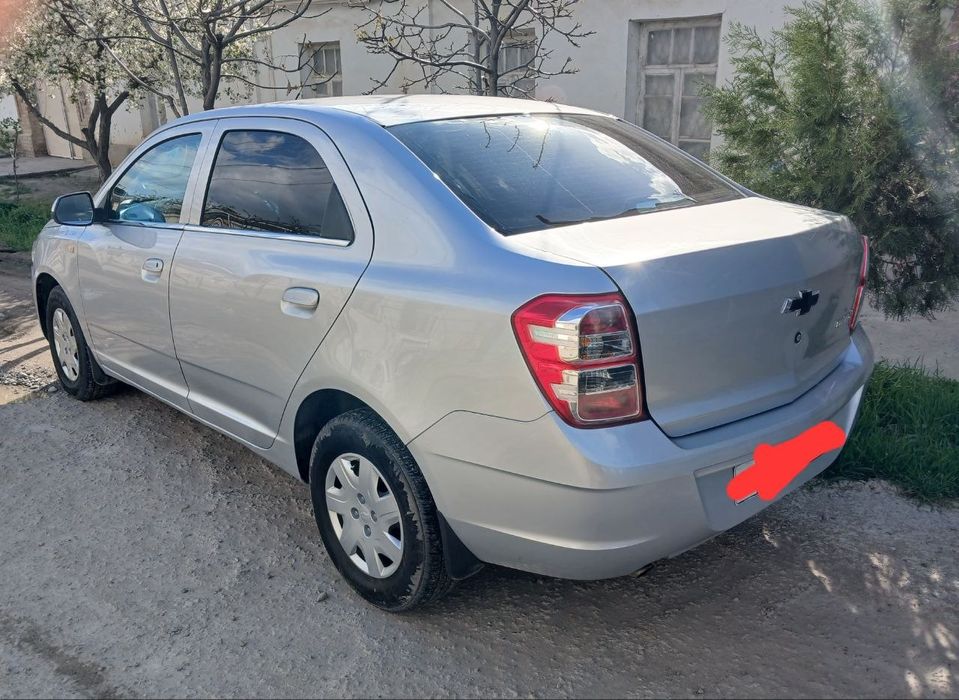 Собалт мошин сотилади