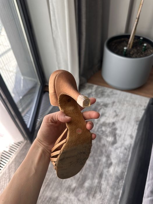 Туфли для бальных танцев