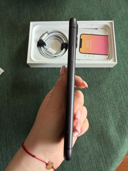 Много запазен iPhone 11