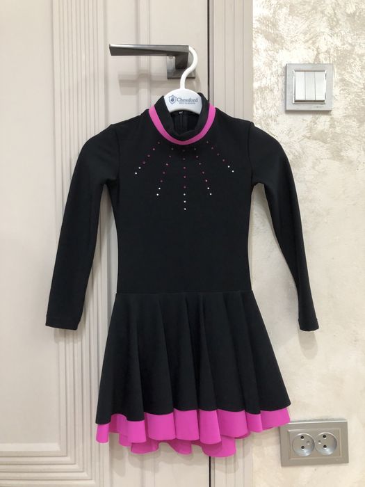 Платье для фигурного катания