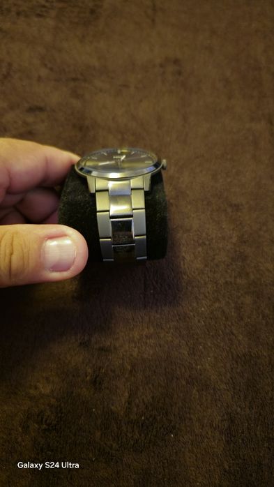 Vând ceas clasic Fossil - impecabil, garantie