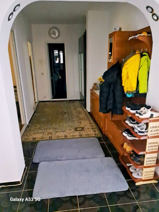 Vand apartament CENTRU 3 camere decomandat