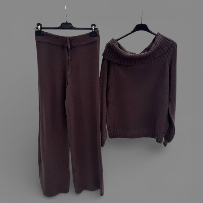 Compleu tricot sezon nou Italia.