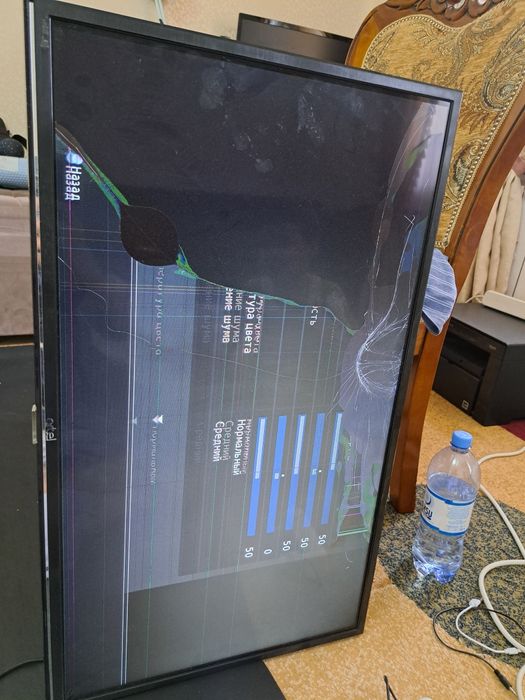 Телевизор на запчасти