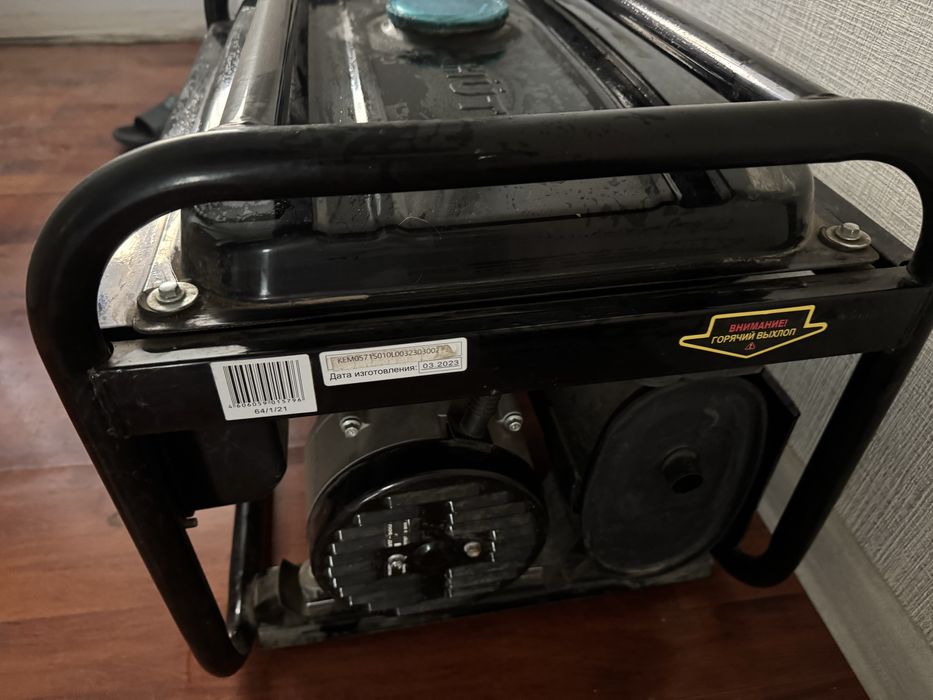 Бензиновый генератор 3.3 кв/т