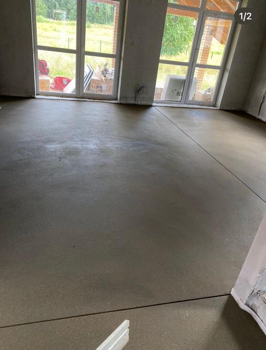 Стяжка пола полусухои