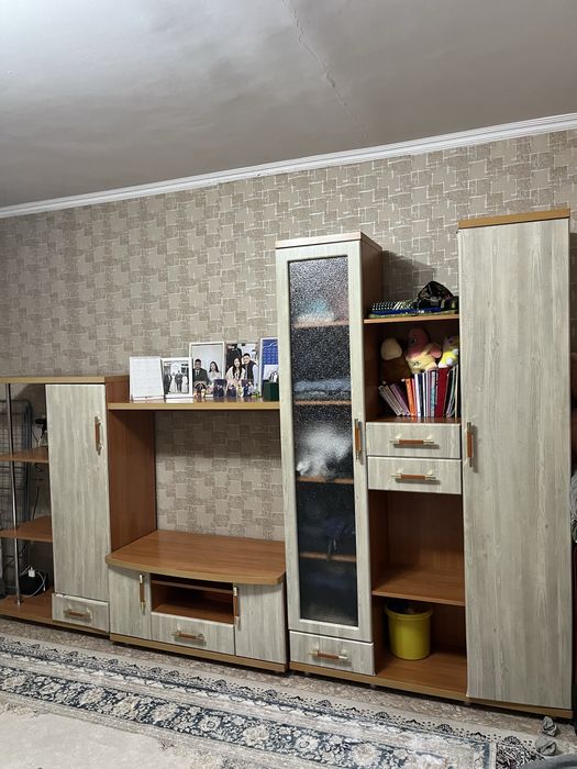 Продам шкаф стенку для гостиной