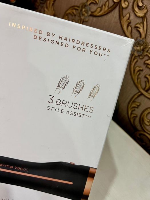 Фен щетка Rowenta