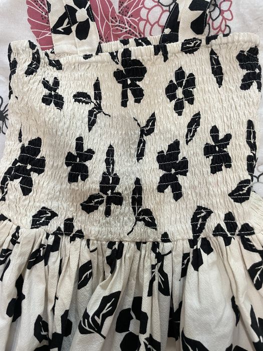 H&M и GJ  2 сарафана для девочки 4-5 лет