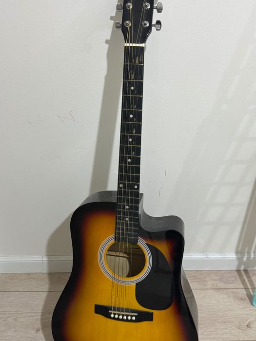 Гитара сатылады !!!