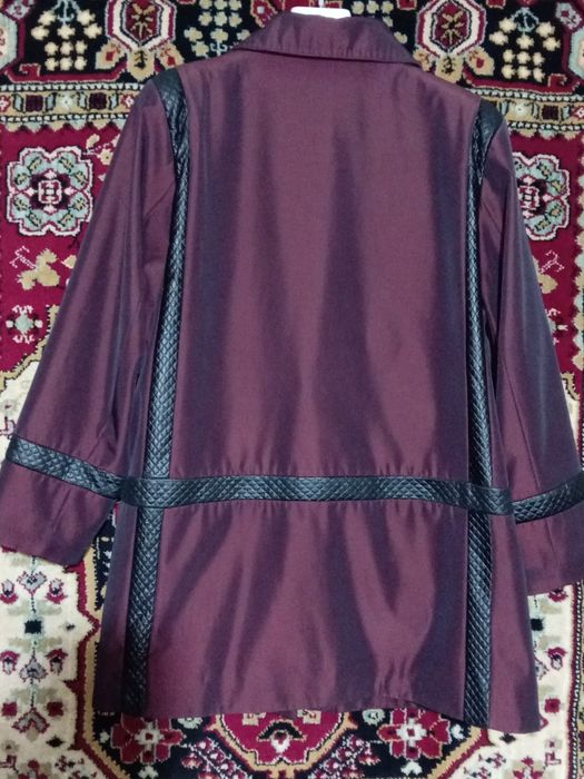 Продаётся женская куртка