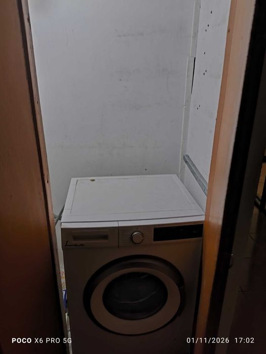 Vand Apartament cu 4 camere - Zona Trust - etaj 2