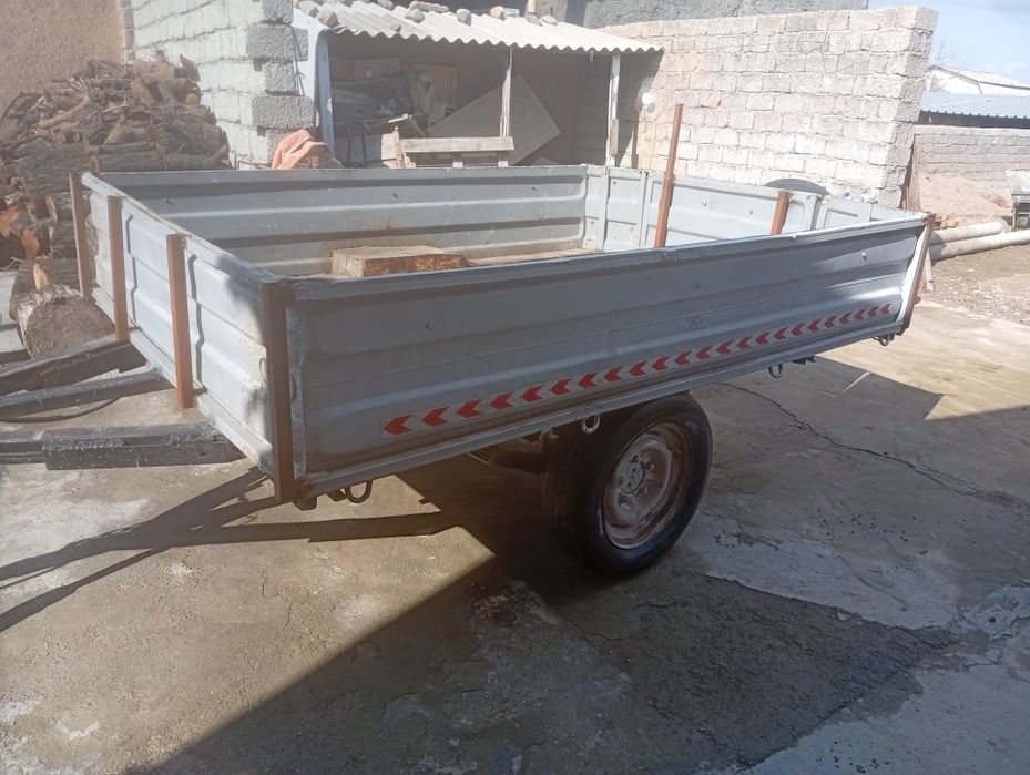 Прицеп мощный срочно продаётся