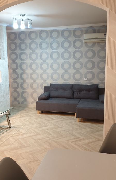 Сдам 2 ком.квартиру