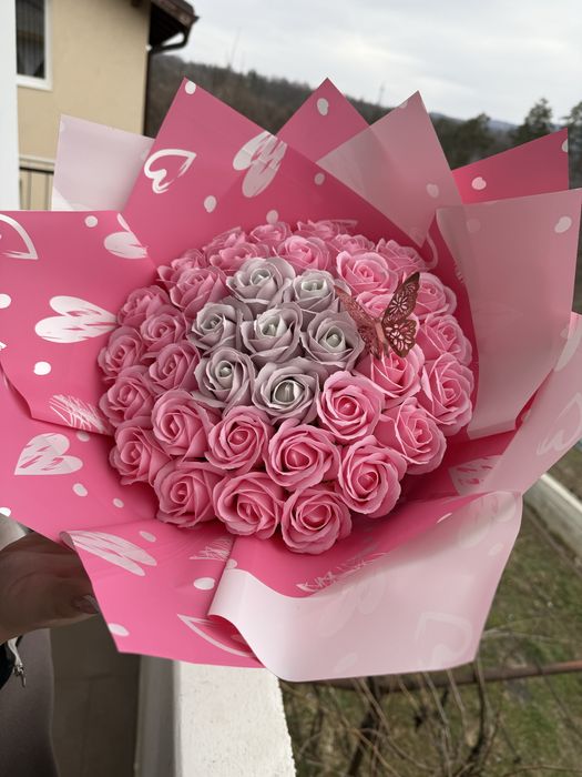 Букети от Вечни Рози 33 , 81, 101 , Сватбени букети