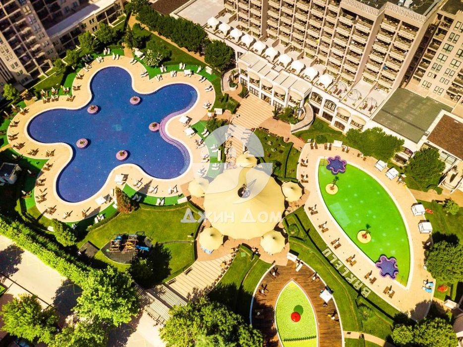 Продава се Двустаен апартамент в к.к. Слънчев бряг - 89 кв.м за 1265 €/кв.м - Снимка #9