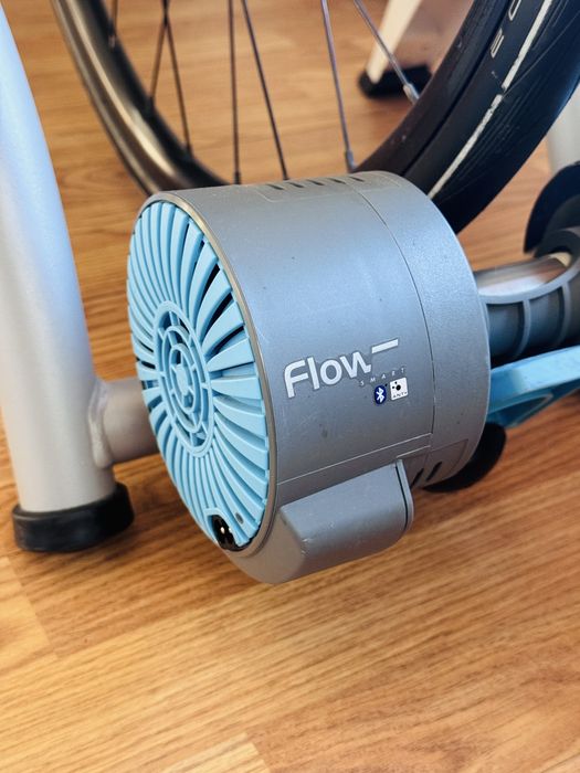 Garmin Tacx Flow Smart Bike Trainer T2240