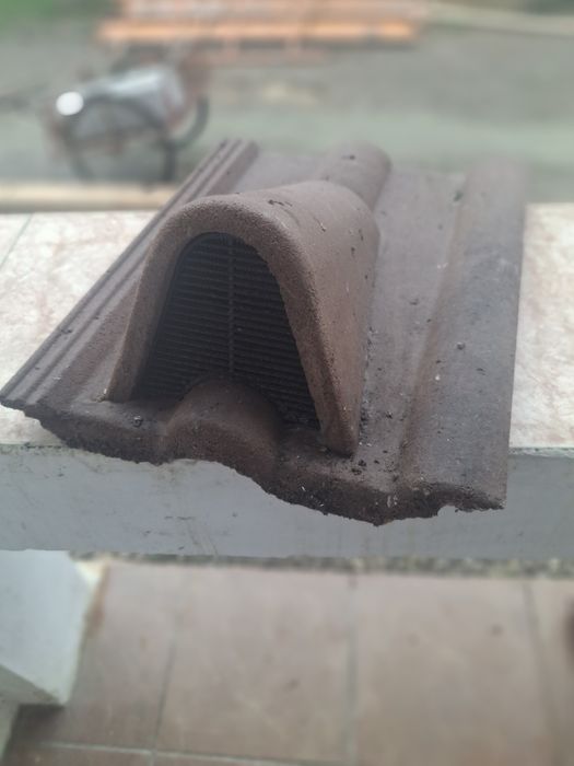 Tigla aerisire bramac