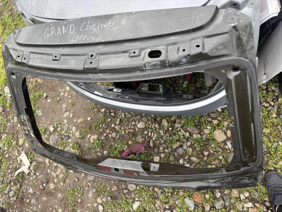 Капак/Багажник/Задна врата Jeep Grand Cherokee