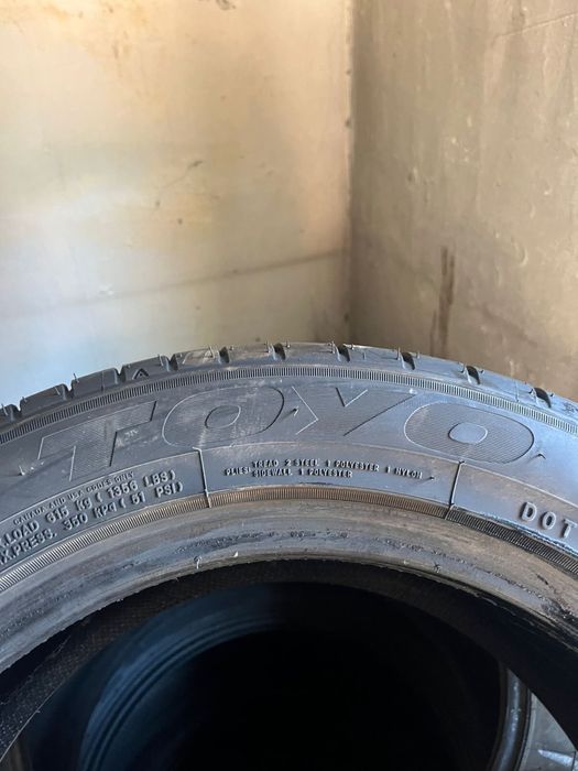 Продам комплект летних шин Toyo