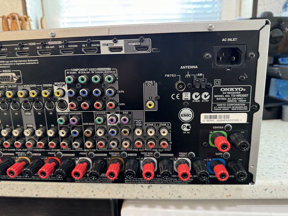 Onkyo TX-NR3007 25 kg ресивър