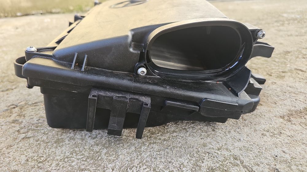 Carcasa filtru aer Vito W447  , 1.6 diesel  , 2018 , A 44752802 06 ZGS